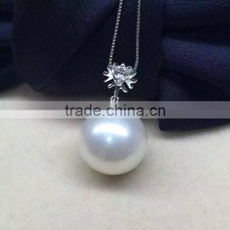 14k gold 13-14mm white south sea pearl pendant