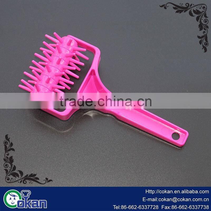 CK-KT686 Plastic Pizza Tools pie maker Lattice Pastry Cutter With Plastic Handle/Pastry Lattice Roller cutter of cake tools.