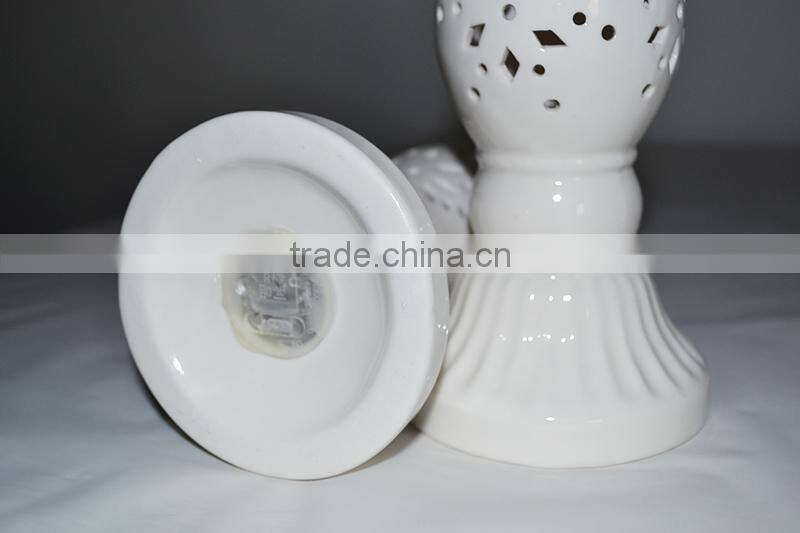New arrivel classial design Ceramic crafts led lighting flash color