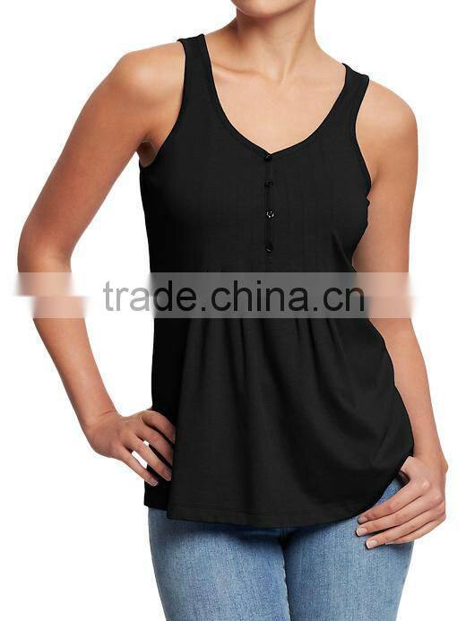 WOMEN'S PINTUCK DESIGN TANK TOP