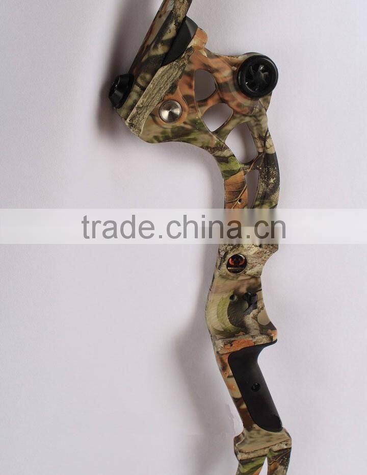 Archery hunting compound bow M153