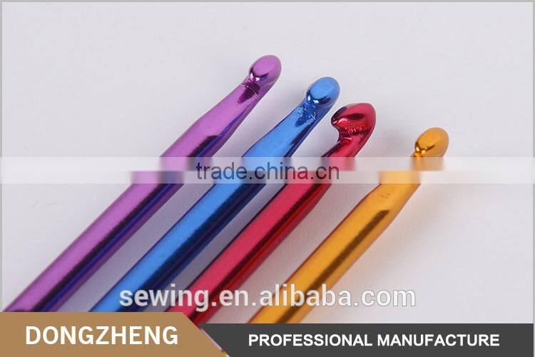 Hot sale practical colorful fashionable crochet hook kit