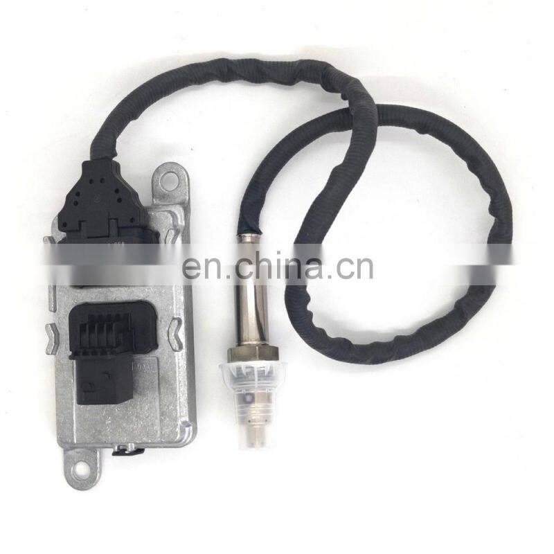 Diesel Engine Aftertreatment Device Square Four Needles Nitrogen Oxide Sensor 5WK9 6765B 4326863