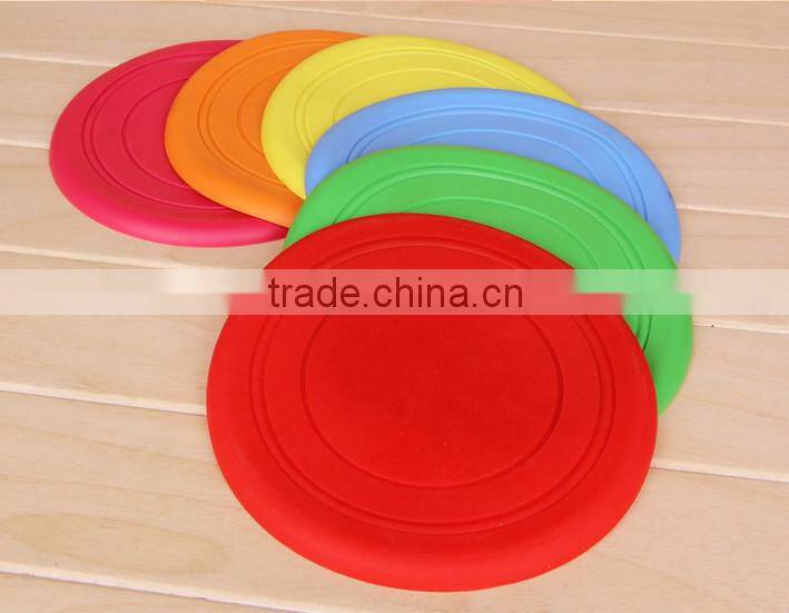 2015 Wholesale professional silicone frisbee, dog toy
