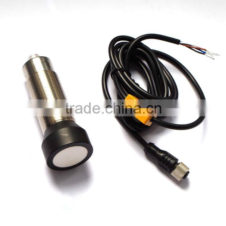 Ultrasonic distance sensor