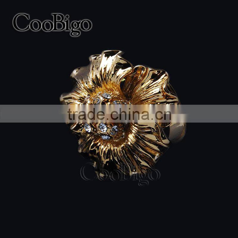 Fashion Jewelry Zinc Alloy Charming Rhinestone Flower Ring Women Party Show Gift Dresses Apparel Promotion Accessories