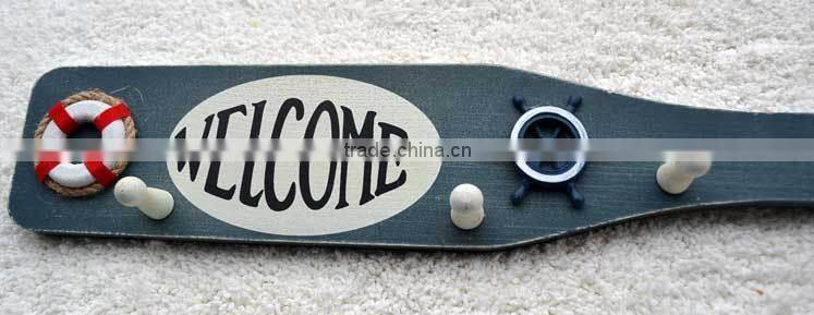 Hot selling eco-friendly handmade natural wooden clothes hook with cheap price