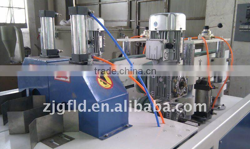 Double Haul Off and Cutting Machine