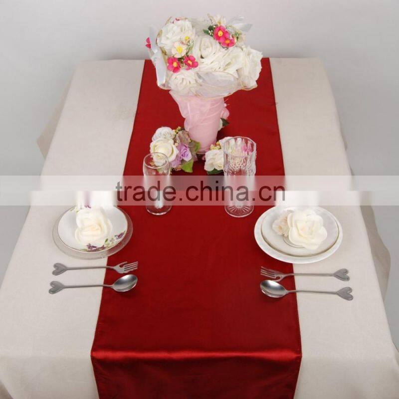 2015New banquet wholesale black fancy shiny satin table runner
