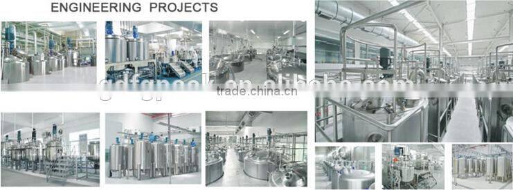 Stand bag juice filling and sealing machine with date printer and inlet and outlet conveyors