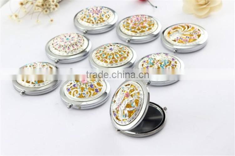 Round folding Russian metal Mirror