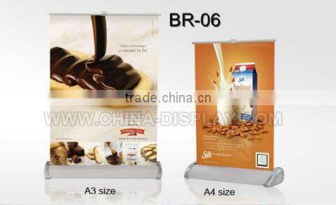 Economical single side or double side roll up banner pull up stand