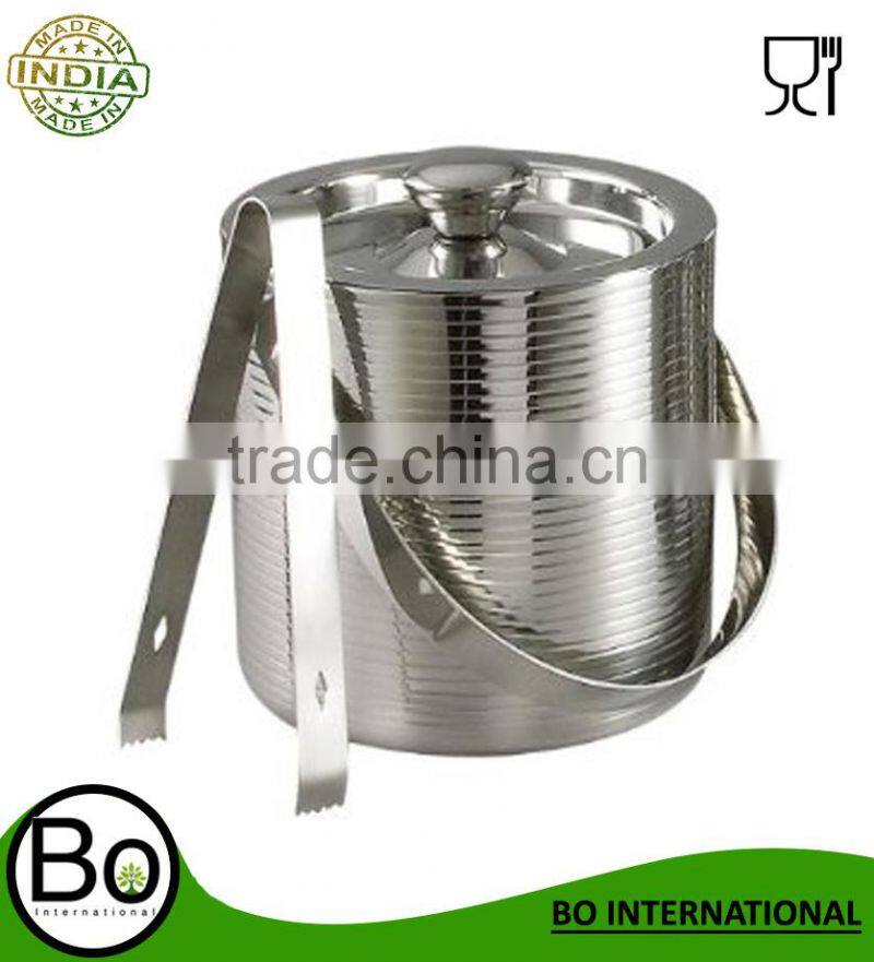 Stainless Steel Ice Bucket With Tongs 15.2 cm x 15.2 cm x 16.5 cm