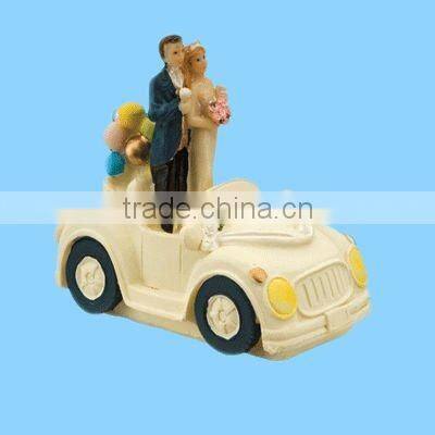 polyresin chinese wedding couple statue