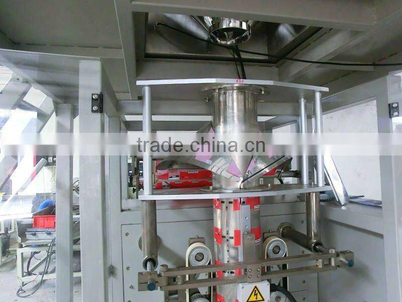 multi-heads weigher puffed food packing machine/potato chips packing machine