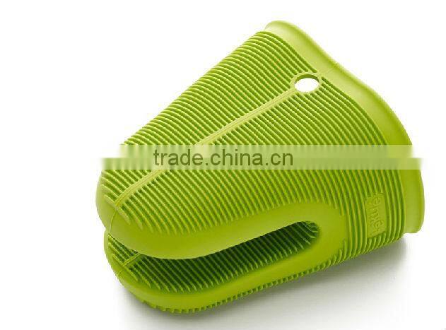Heat resistant colorful silicone gloves for cooking