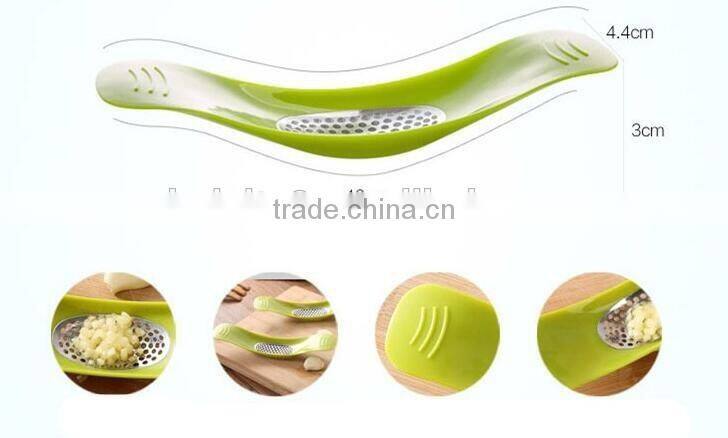 CY178 Novelty Kitchen Garlic Press garlic grinder