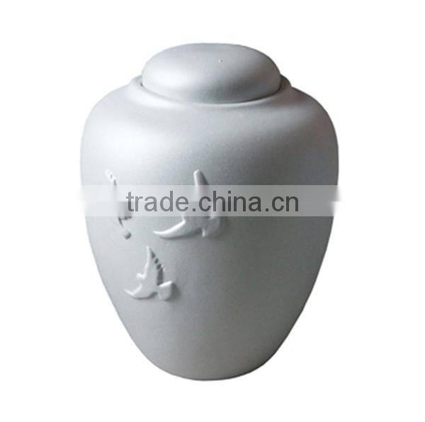 Unique funeral wholesale urn for ashes decorative biodegradable