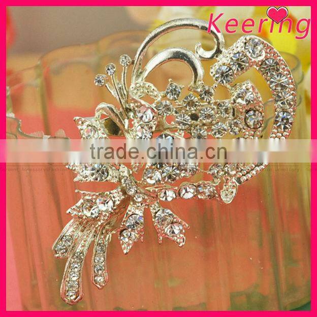 Latest fashion full crystal wedding cheap wholesale brooch