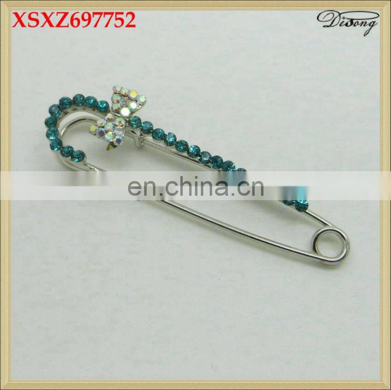 XSXZ697752 hang tag safety pin
