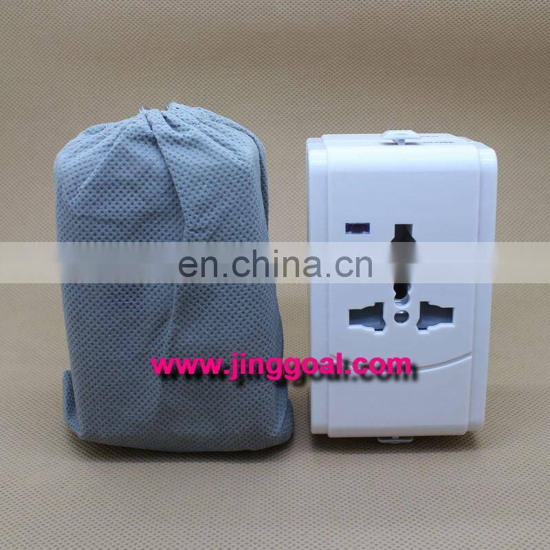 Universal Plug Adaptor with USB