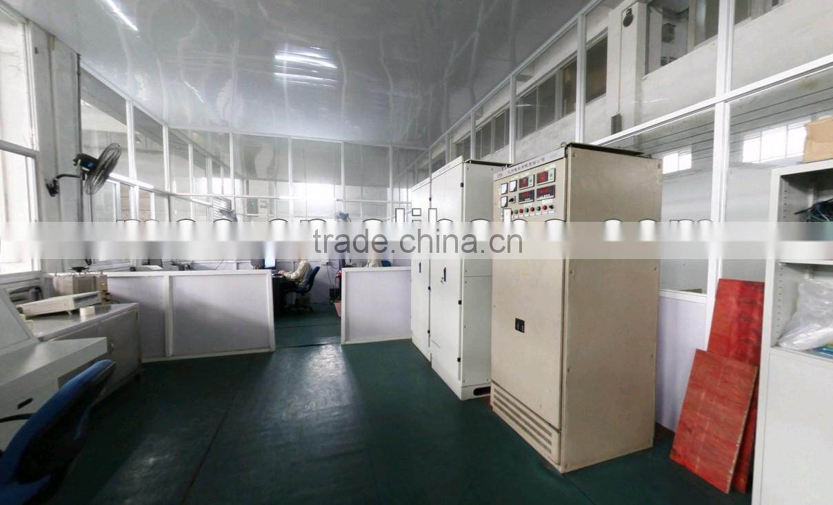 Single phase oil- filed pole-mounted distribution transformers