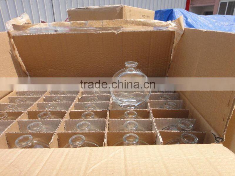 100ml pagoda color sprayed diffuser glass bottles and packaging
