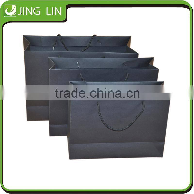Custom paper gift bags wholesale