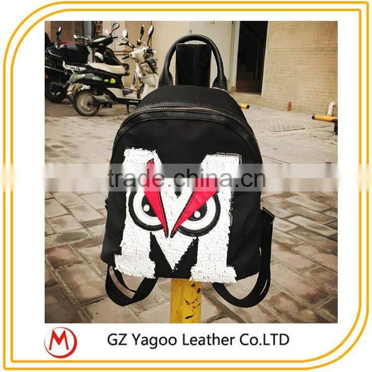 2016 latest leather shoulder messenger bag korean hangbag with leather badge