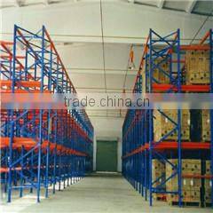 Metal stackable pallet rack with upright protectors