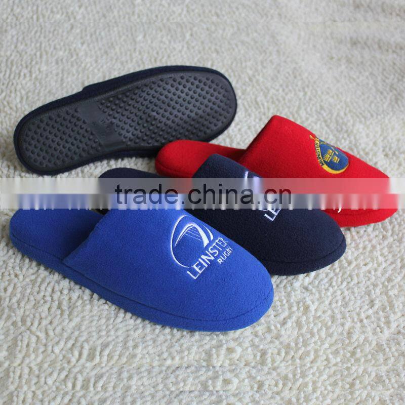 Premium quality colored fleece with embroidery logo mens mocassin slippers