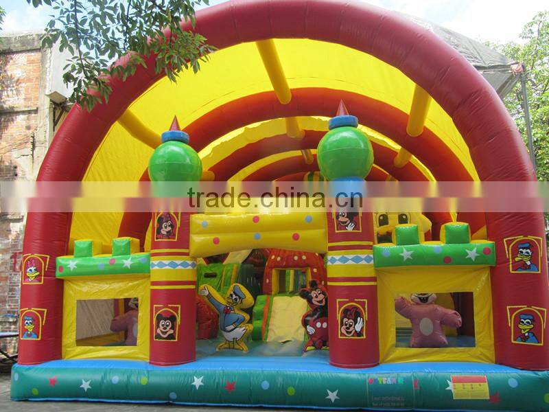 2016 Latest inflatable amusement with roof / fun city with roof for kids