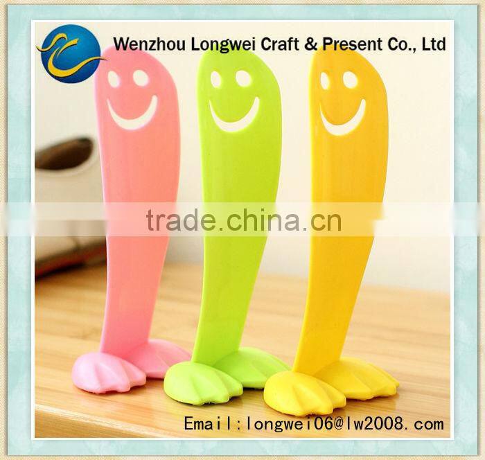 short wall mount brass shoe horn/metal shoe horn