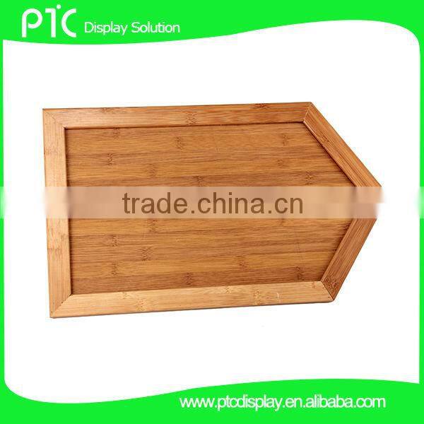 Bamboo arrow sign stand