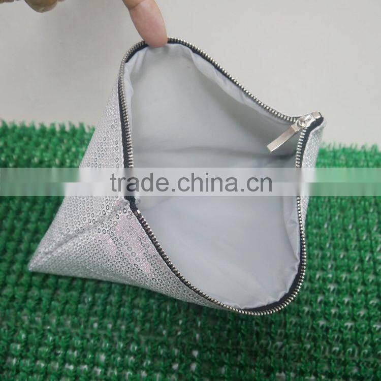 2016 China wholesale cosmetic bag shining beads makeup bag lady nice bag