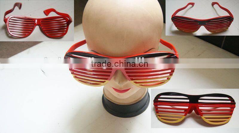 bob trading Germany series football fan glasses