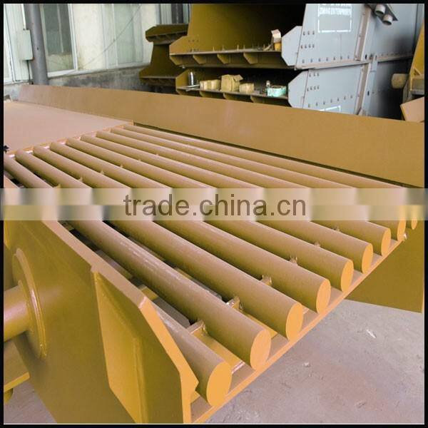Mining feeders with vibration