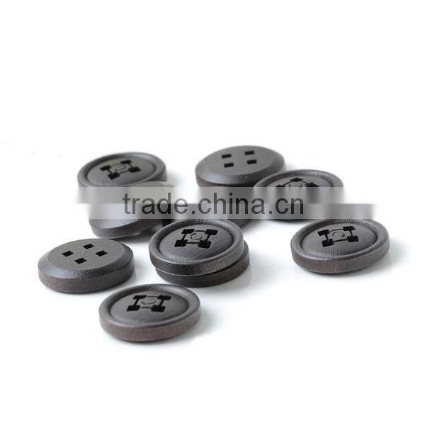 4 holes black wooden buttons
