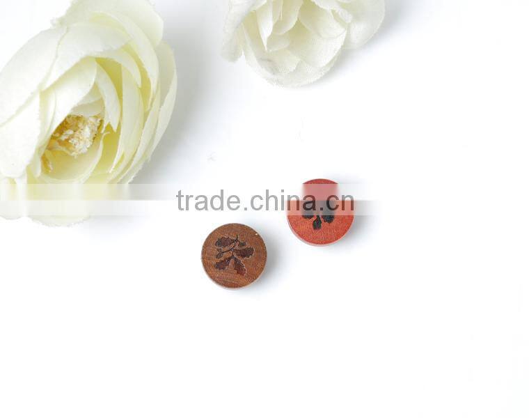 Floral Engraved Wooden Buttons Flower Shank Buttons