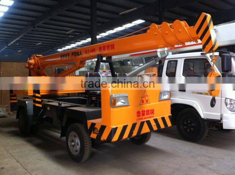 supply 4 tons mobile cranes made in china