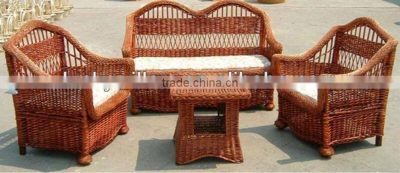 WILLOW SOFA IN BED. LIVING& DINING ROOM