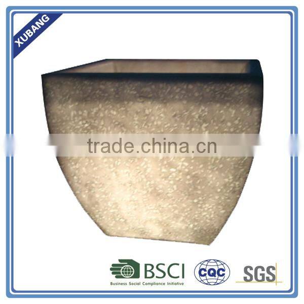 Garden planter pot with lights