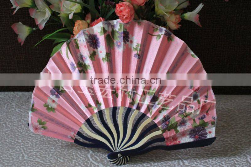 Handcrafts bamboo hand folding fan