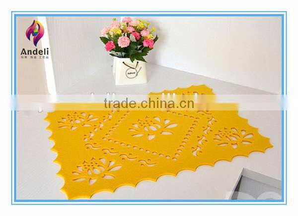 Felt table runner set , table mat, dinner felt mat set