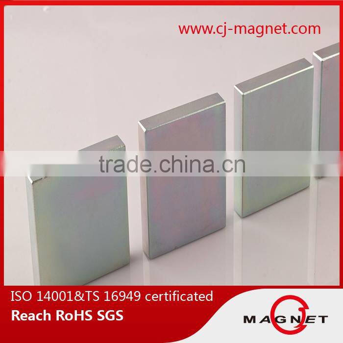 car roof box with magnet frige magnet permanent magnet generators for sale