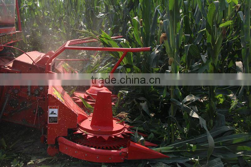Advanced design Self-propelled pasture and corn harvester machine