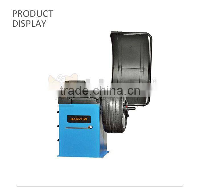 Manual electronic wheel balancer