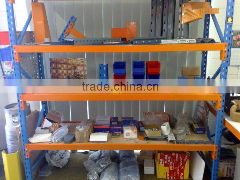 Longspan shelving, 250kg -1000kg per layer available