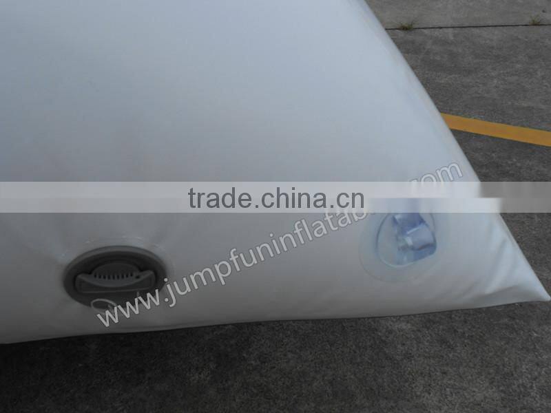 inflatable cylinder bunker/inflatable barrier bunker/inflatable paintball obstacle