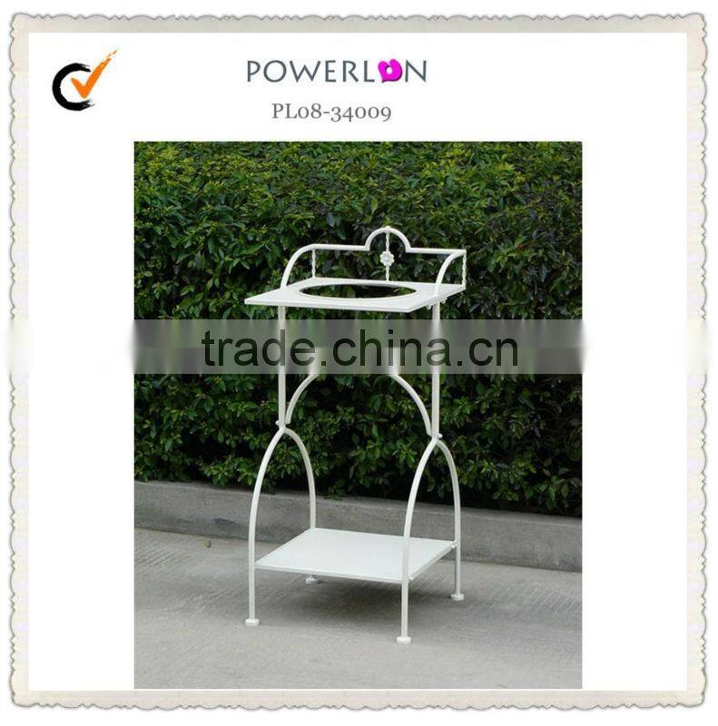 Standing Wrought Iron White Wash Basin Rack